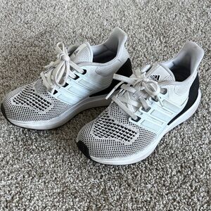 Adidas Mesh White and Black Running Shoes